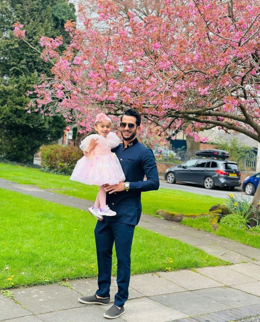 Hassan Ali New Adorable Family Pictures