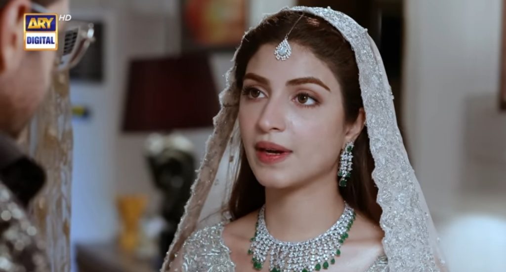 Mindless Female Characters In Pakistani Dramas Setting Bad Examples