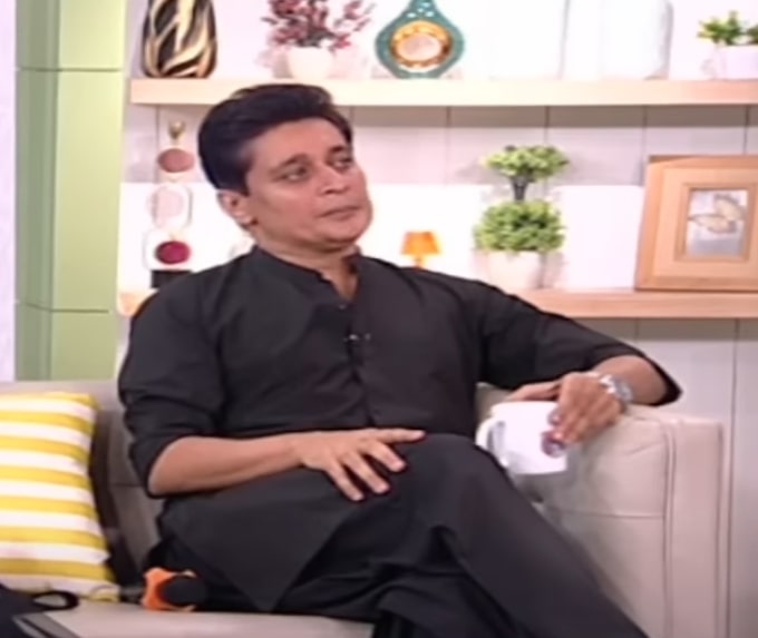 Sahir Lodhi Opens Up About Visits To Aamir Liaquat And Omar Sharif's Graves