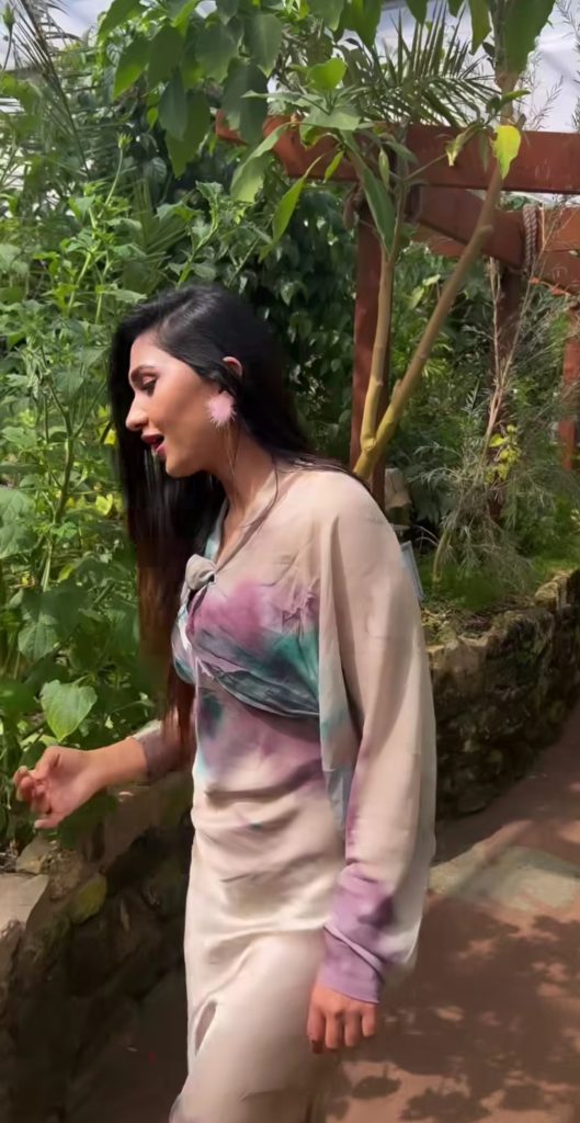 Hassan Ali's Wife Samiya Shares Picnic Reel From UK