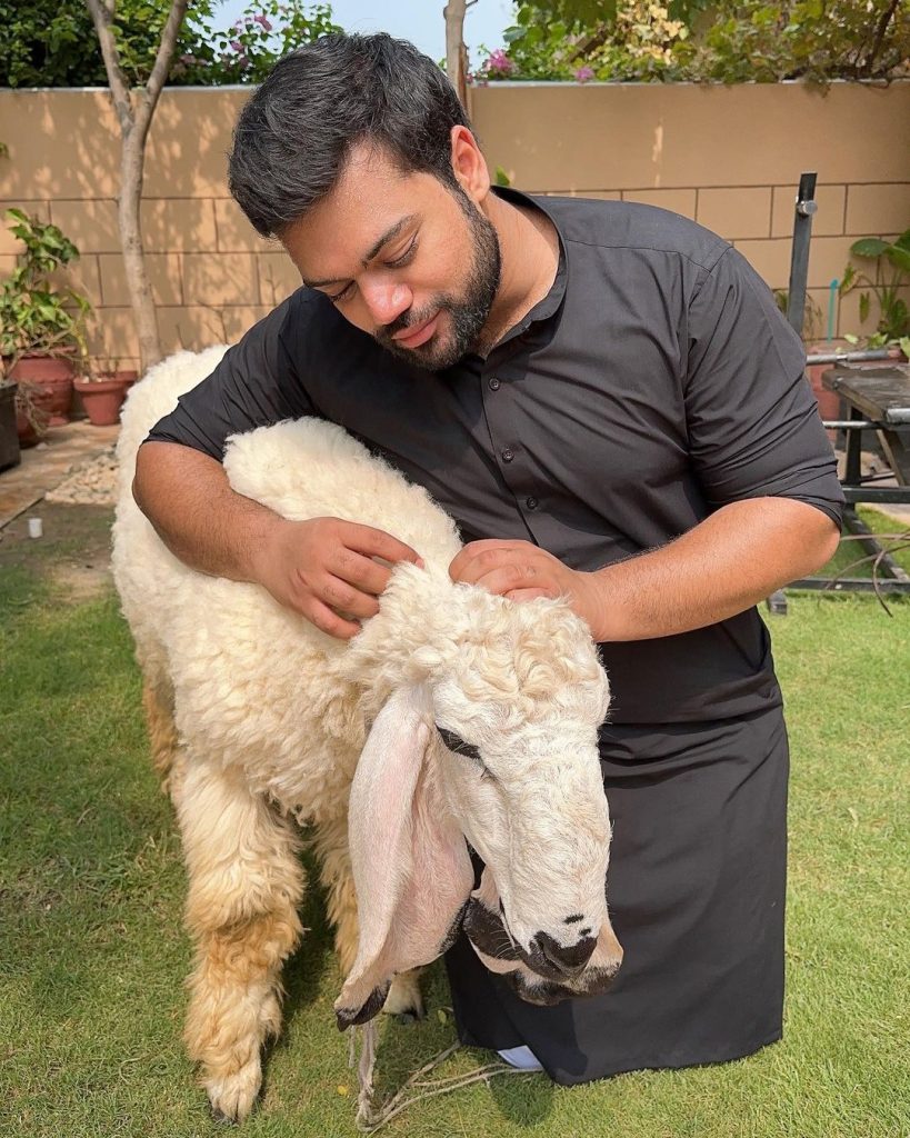 Ducky Bhai And Aroob Jatoi Celebrate Eid ul Adha With Family
