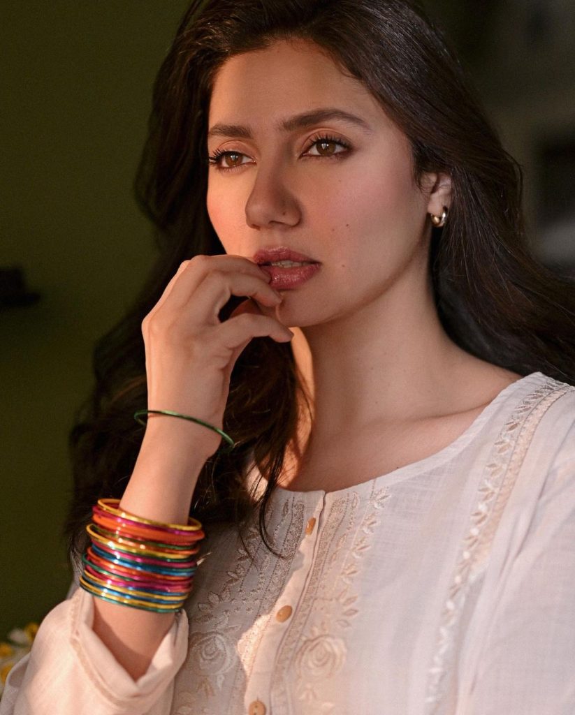 Mahira Khan Looks Gorgeous In Black For Eid ul Adha 2023