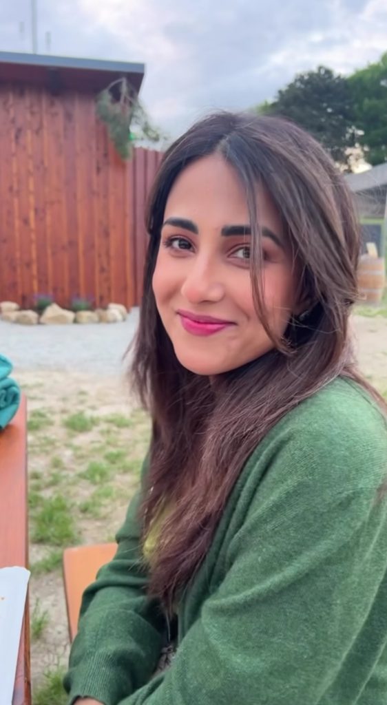Ushna Shah Shares New Picnic Video & Pictures With Husband