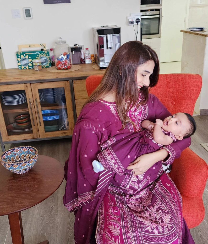 Rabab Hashim Pictures With Daughter & Family From UAE