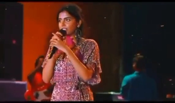 Bangladeshi Singer Mesmerizes Audience With Her Version Of Kahani Suno