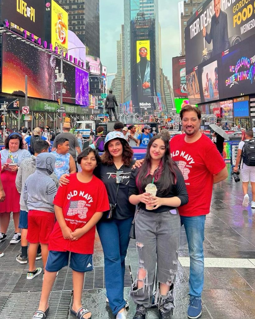 Javeria And Saud Take Their Kids To New York Times Square