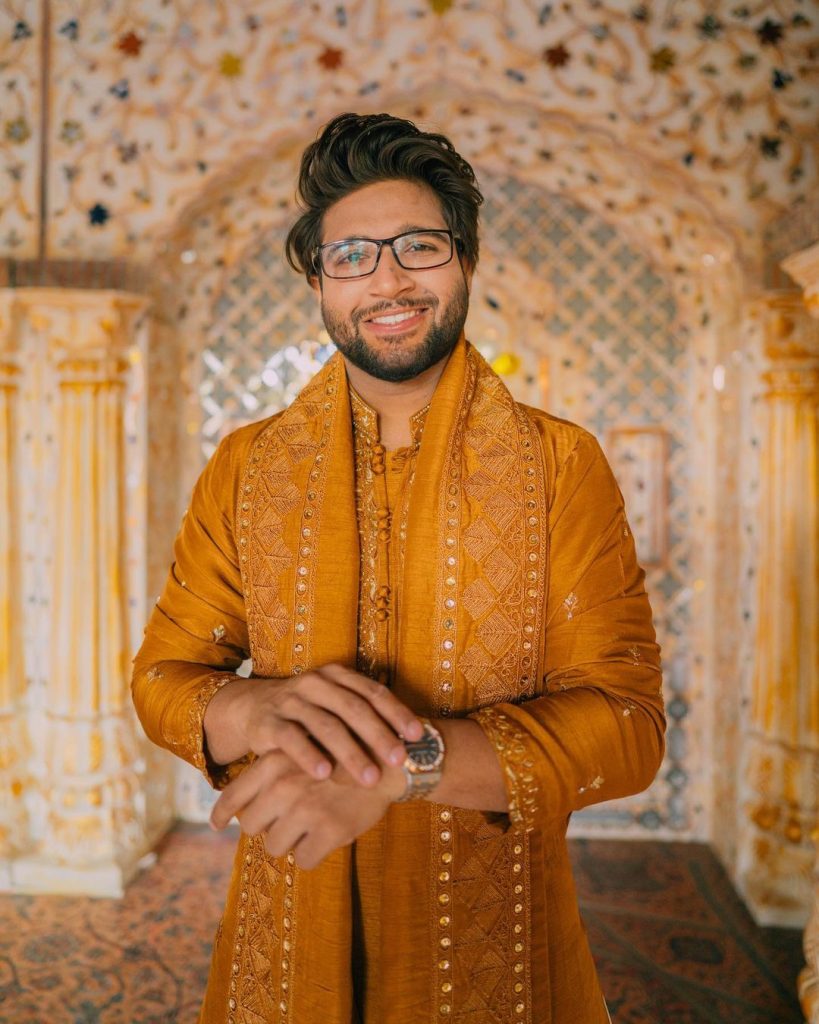 Imam Ul Haq's New Beautiful Pictures With Wife