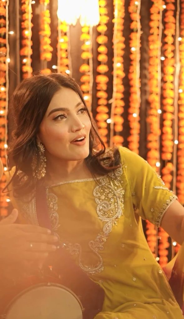 Iqra Kanwal's Grand Dholki Pictures & Video
