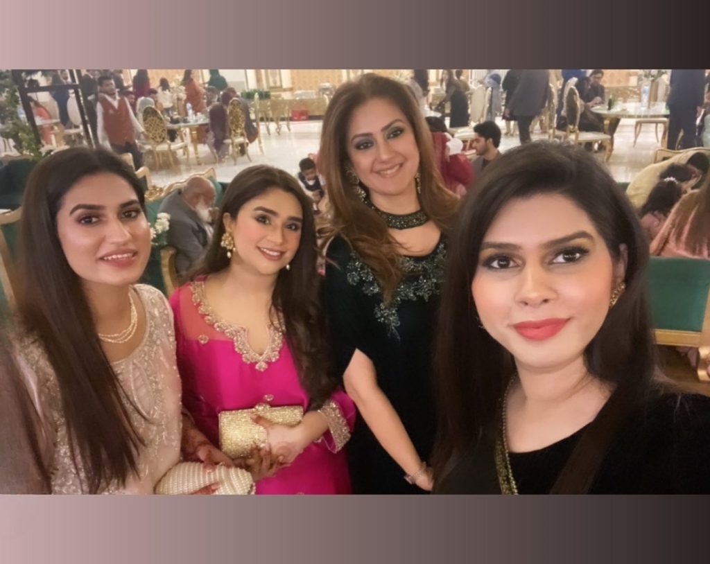 Nauman Ijaz Family Pictures From A Wedding