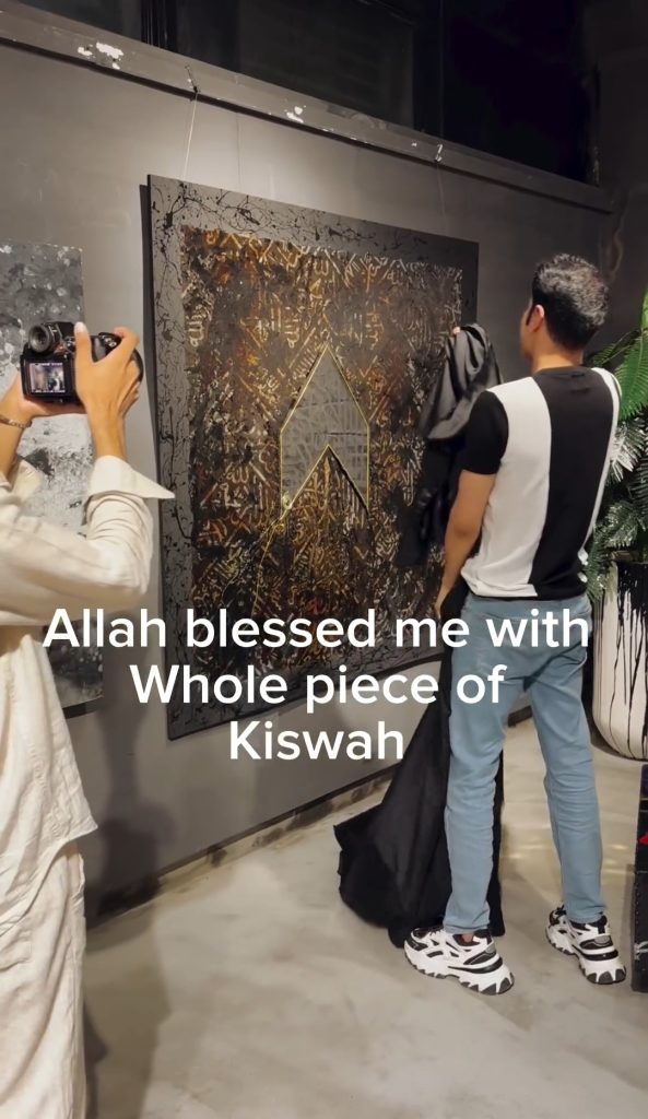 Ken Doll Gets Emotional While Placing Ghilaf E Kaaba On His House Wall