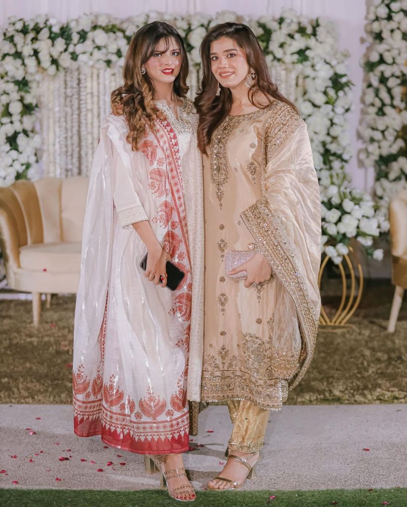 Kiran Ashfaque Hussein's Beautiful Pictures With Friend From A Wedding