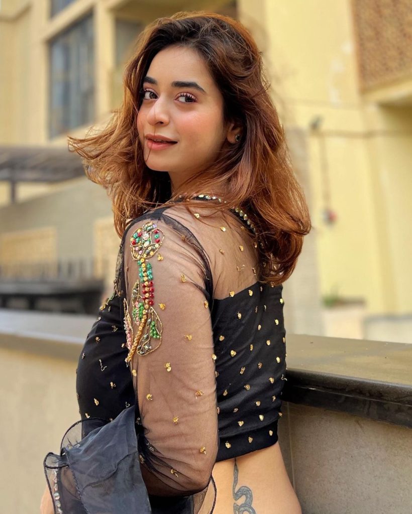 Actress Minsa Malik Gets A Back Tattoo