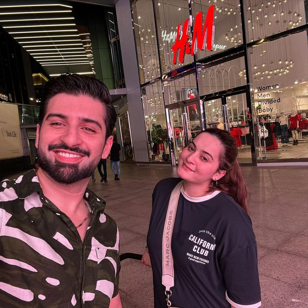 Aiman Khan Shares New Snaps & Reel From Family Vacation