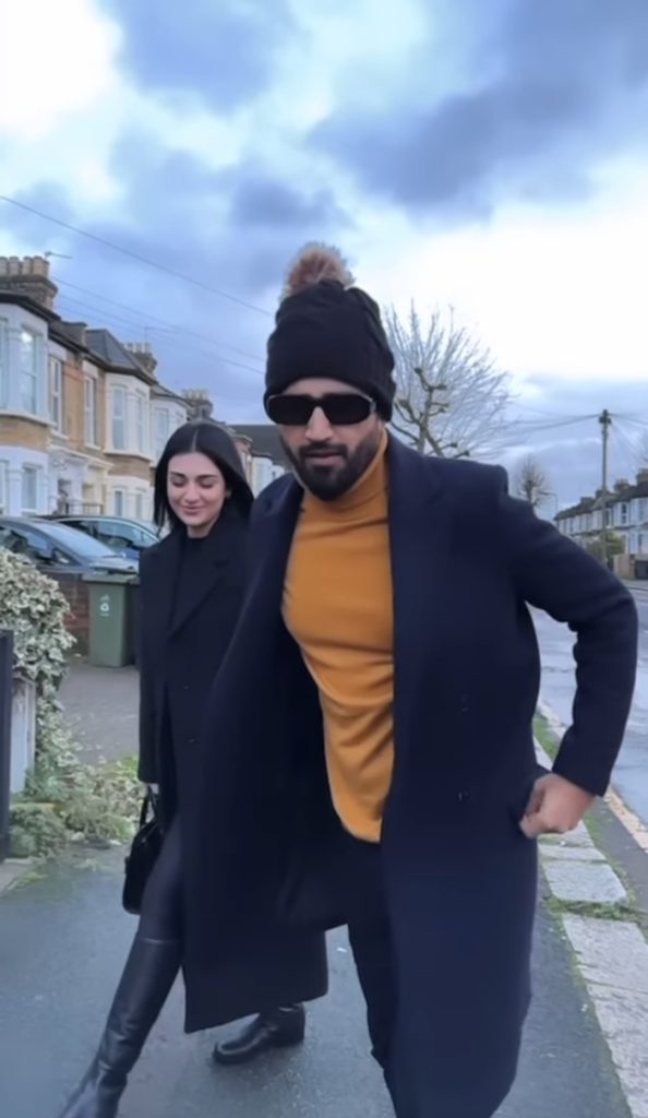 Sarah Khan & Falak Shabir Enjoying Winter Season In UK