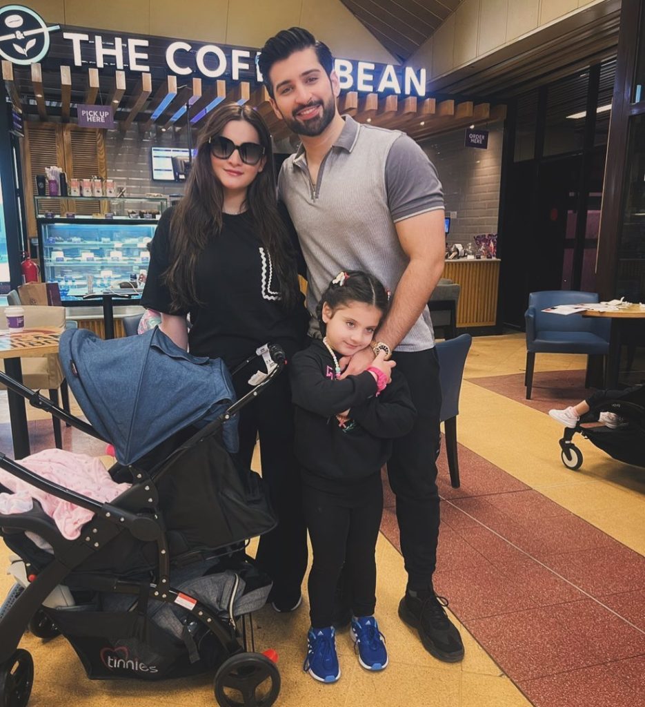 Aiman Khan's Tip For Children Crying In Flights