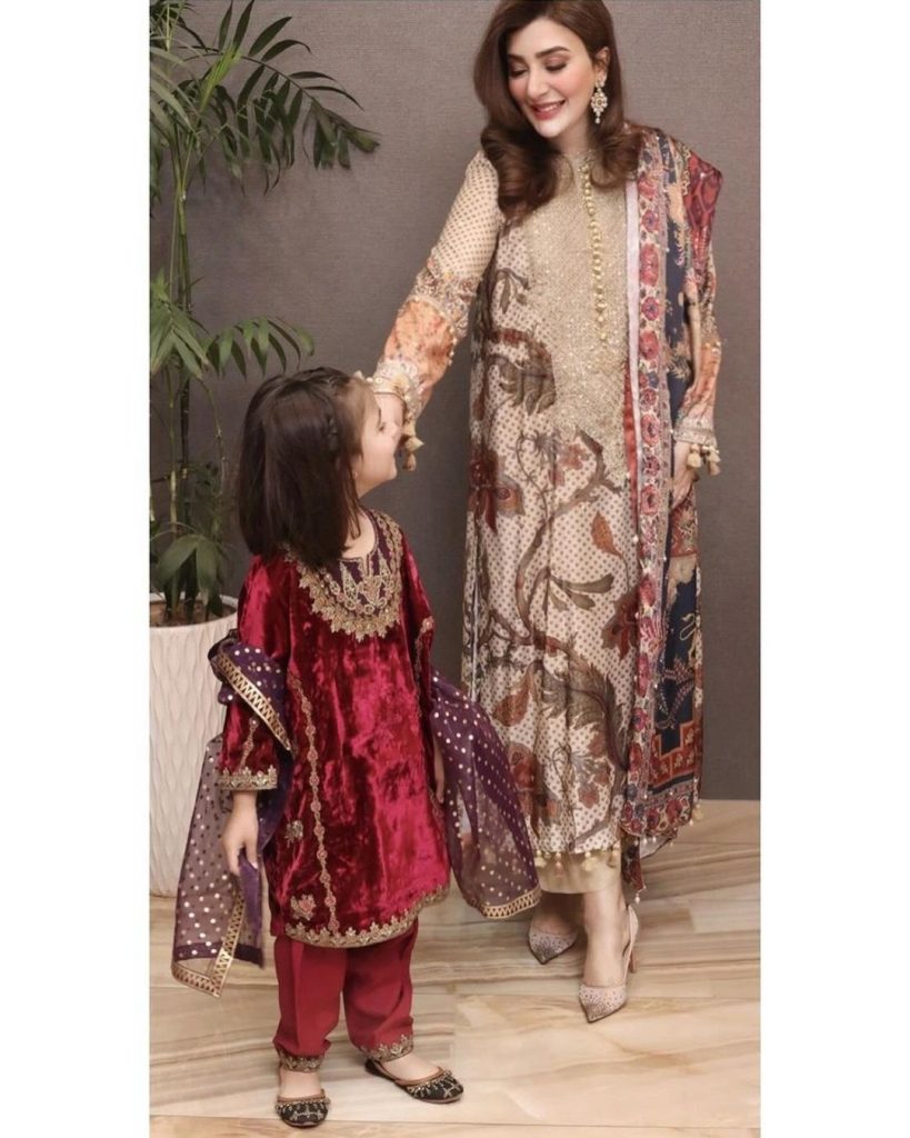 Aisha Khan's Latest Clicks With Daughter Mahnoor From A Wedding