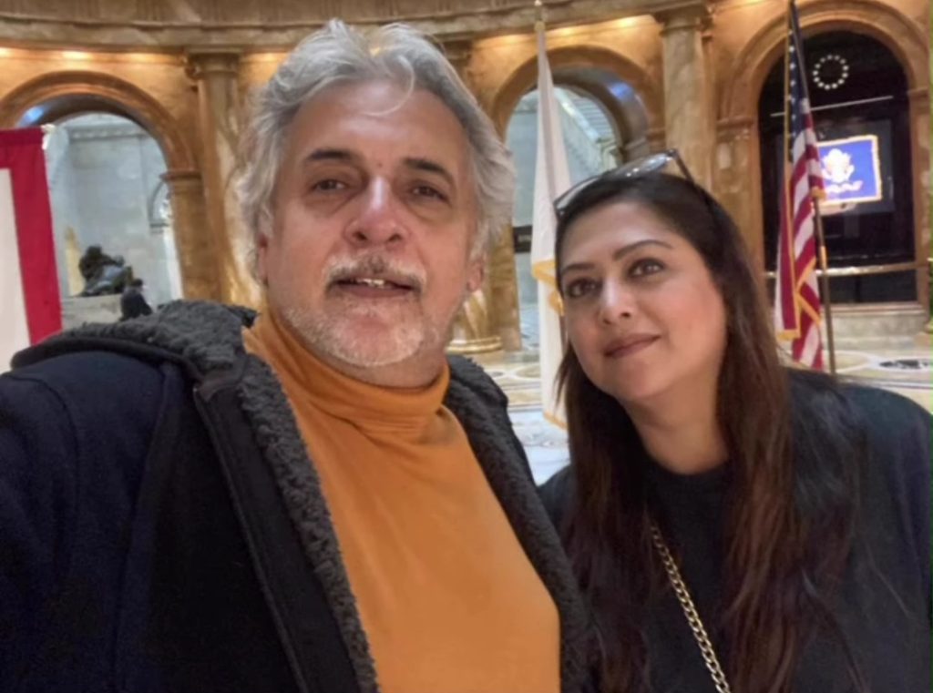 Fazila Qazi Pictures With Husband From New York