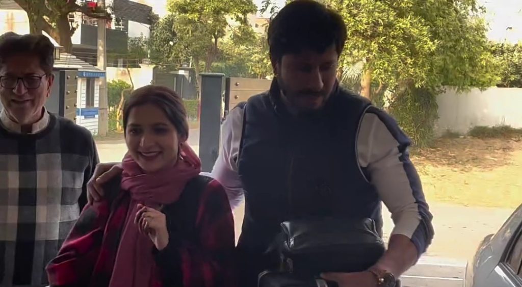 Saba Faisal's Grand Welcome Of Daughter In Law Ignites Criticism