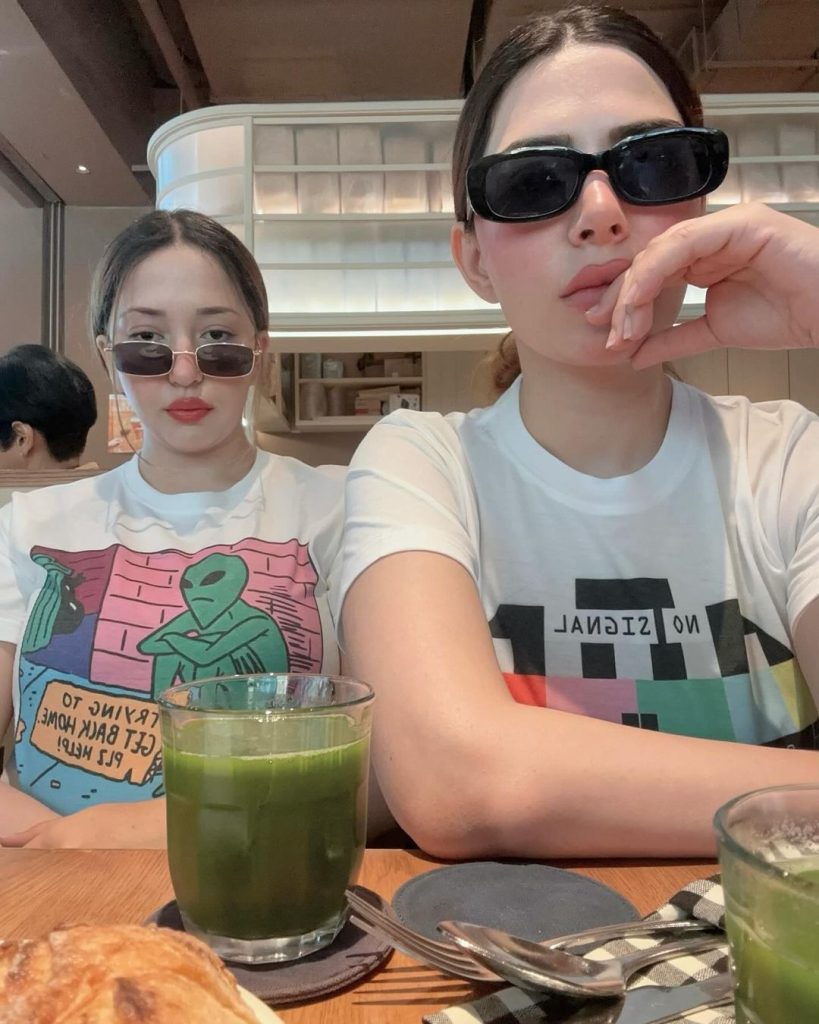 Naimal Khawar New Pictures With Sister From Thailand
