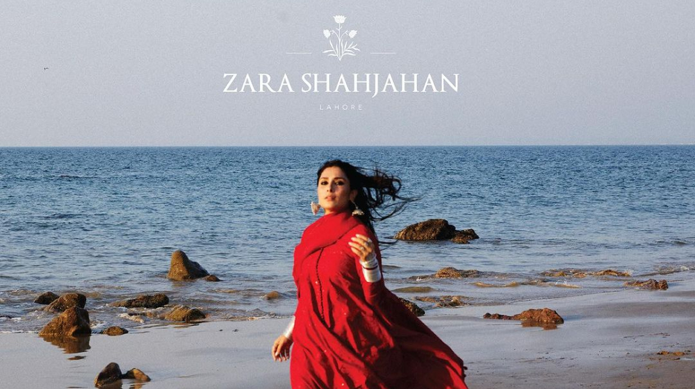 Ayeza Khan Dazzles in Zara Shahjahan Eid Extravaganza
