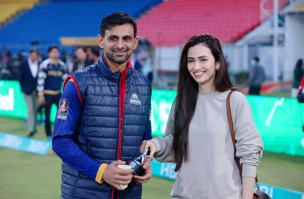 Sana Javed and Shoaib Malik Enjoying Honeymoon in New York