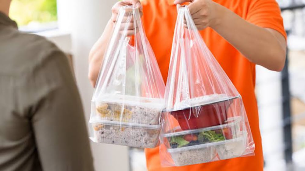 Punjab Bans Serving Food in Plastic Bags