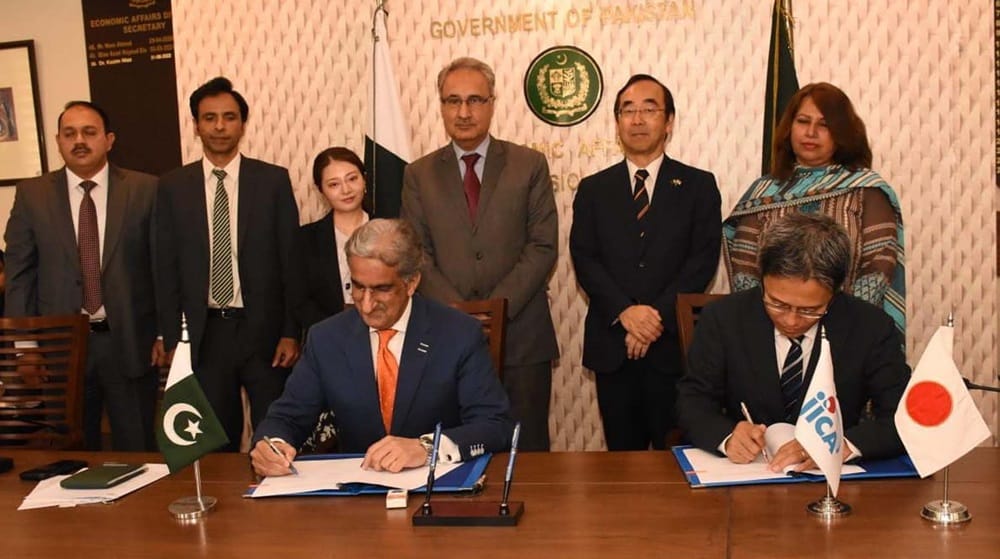 Pakistan, Japan Ink $2.1 Million Grant Agreement for Human Resource Development Scholarships