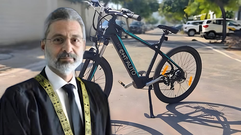 Chief Justice Suggests Giving Bicycles to Judges to Deal With Climate Change