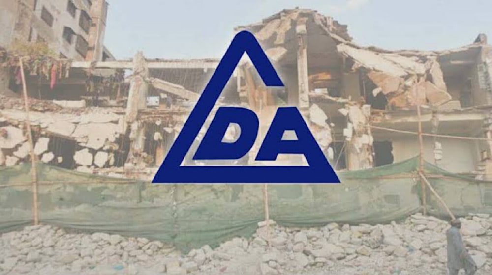 LDA Seals Numerous Commercial Properties in Lahore