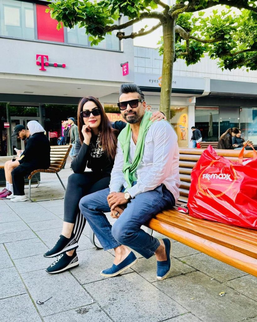 Sadia Imam Family Pictures From Germany