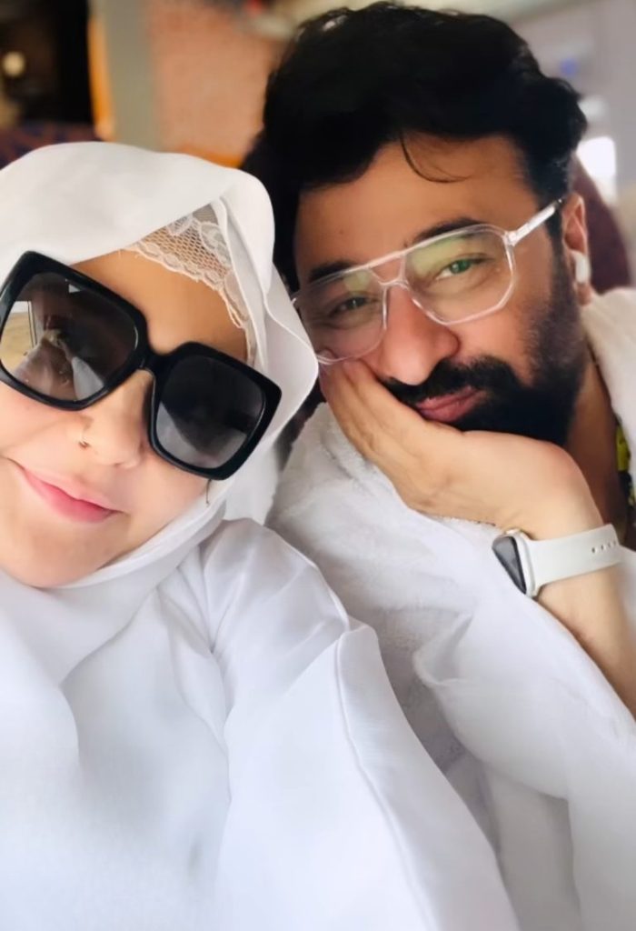 Pakistani Celebrities Performing Hajj 2024