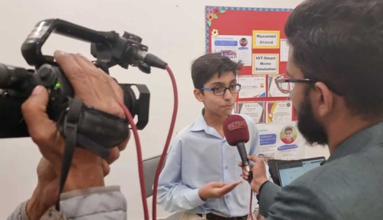 khawaja-muzammil-of-karachi-becomes-the-youngest-ai-expert