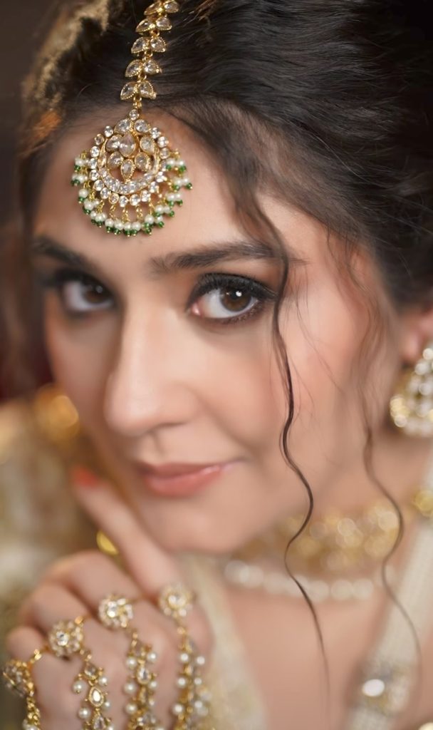 Durefishan Saleem Radiates Elegance in Stunning Bridal Video Shoot