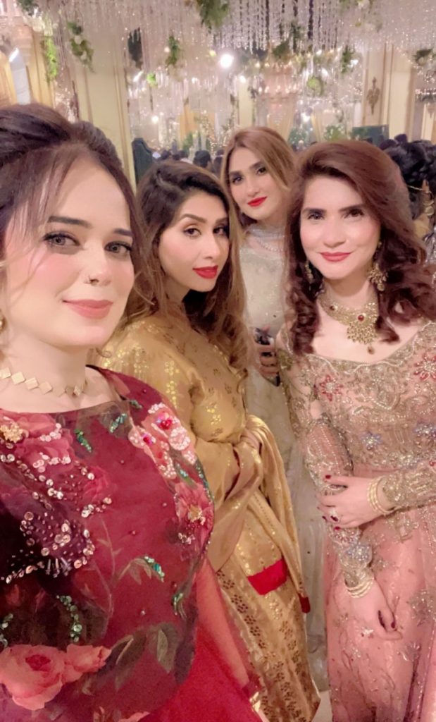 Cricketer Muhammad Hafeez Family Pictures from a Recent Wedding