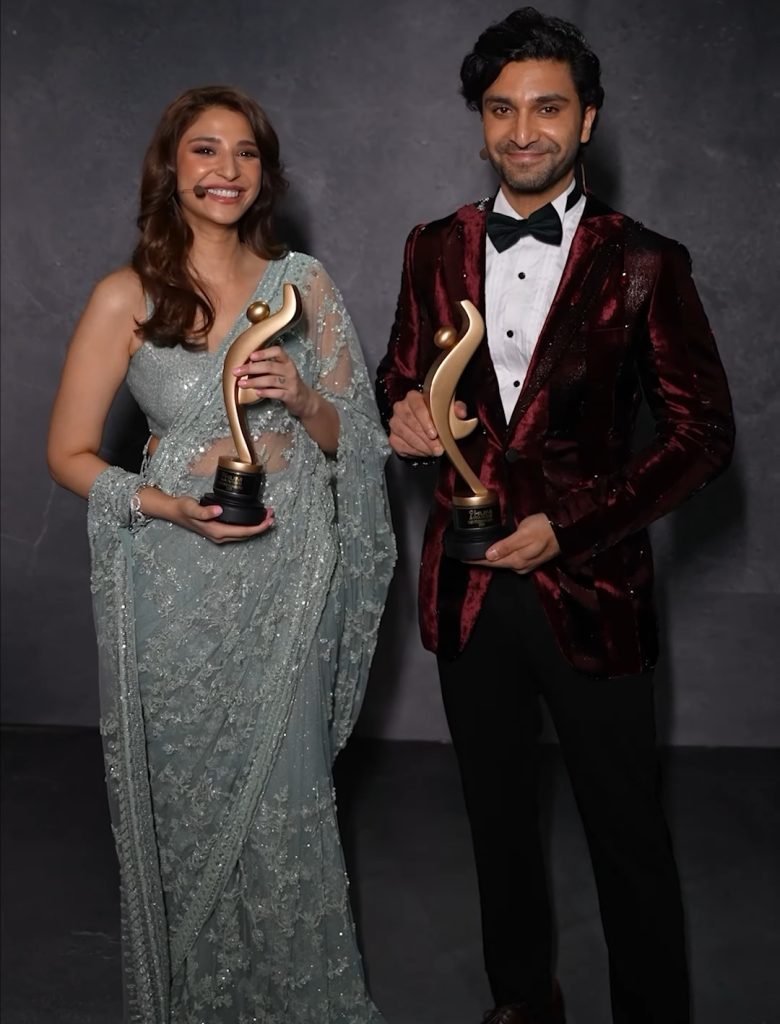 Ahad Raza Mir & Ramsha Khan's Best On-screen Pairing Award Sparks Debate