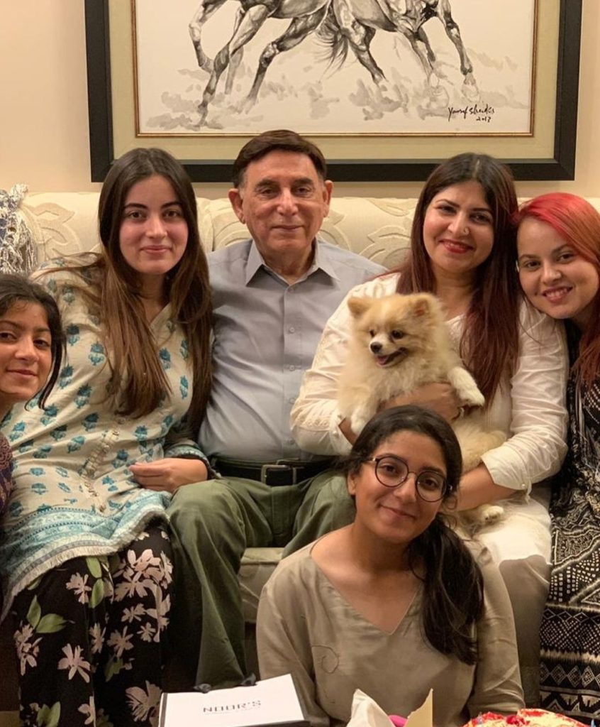 Shagufta Ejaz Husband's Children Share Memorable Pictures with Father