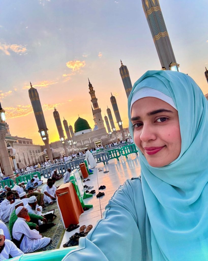 Sumbul Iqbal Khan Shares Pictures From Madinah Munawarah