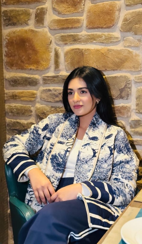 Sarah Khan New Pictures with Daughter from UK Trip