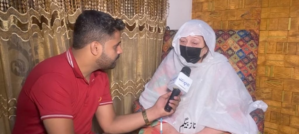 Abid Kashmiri's Wife Gets Emotional Talking About Husband's Last Moments