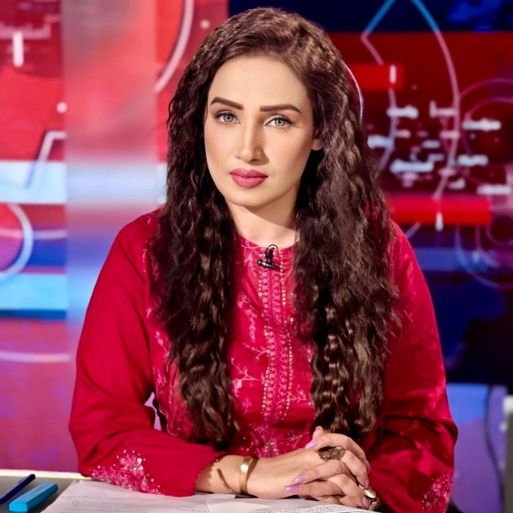 Anchor Ayesha Naz’s Regret after Losing Her Sister