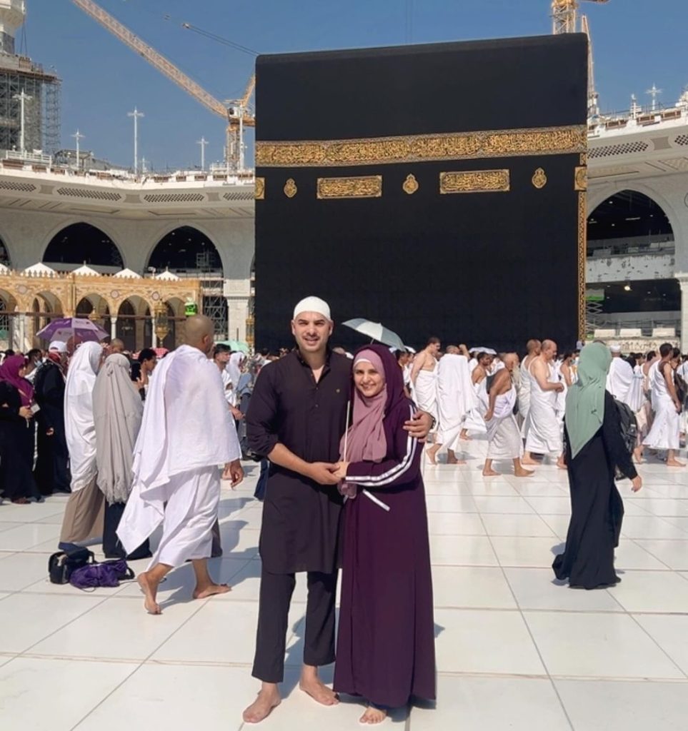 Fatima Effendi and Kanwar Arsalan Umrah Pictures