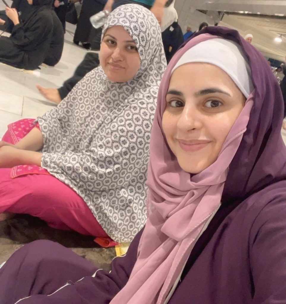 Fatima Effendi and Kanwar Arsalan Umrah Pictures