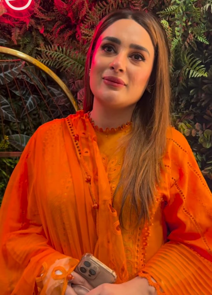 Kubra Khan Mother & Sister About Her Success