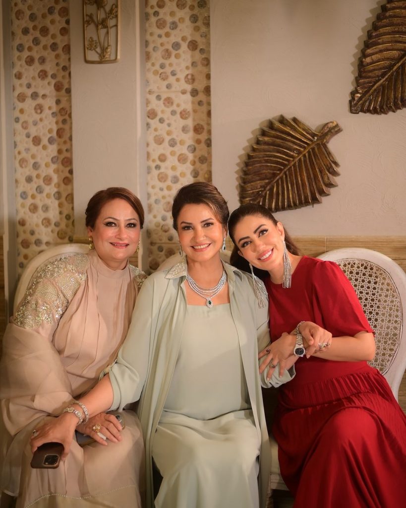 Saba Faisal HD Family Clicks from Grandson's Birthday