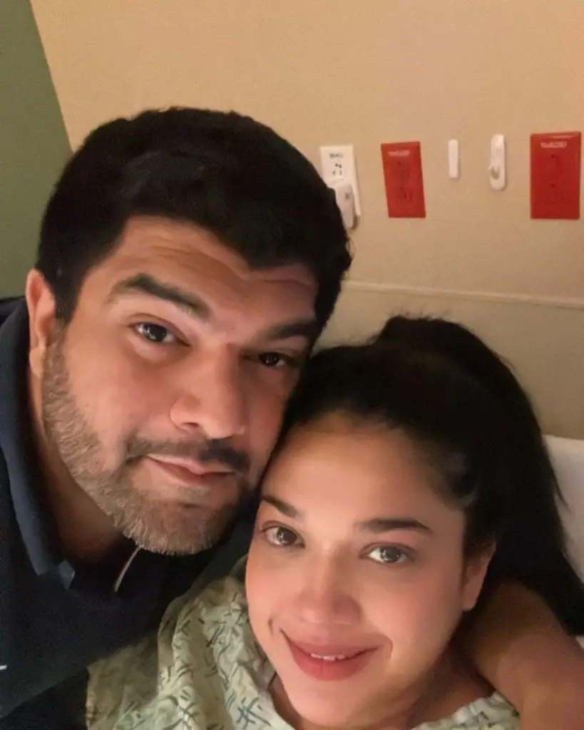 Sanam Jung Latest Pictures With Husband & Mother