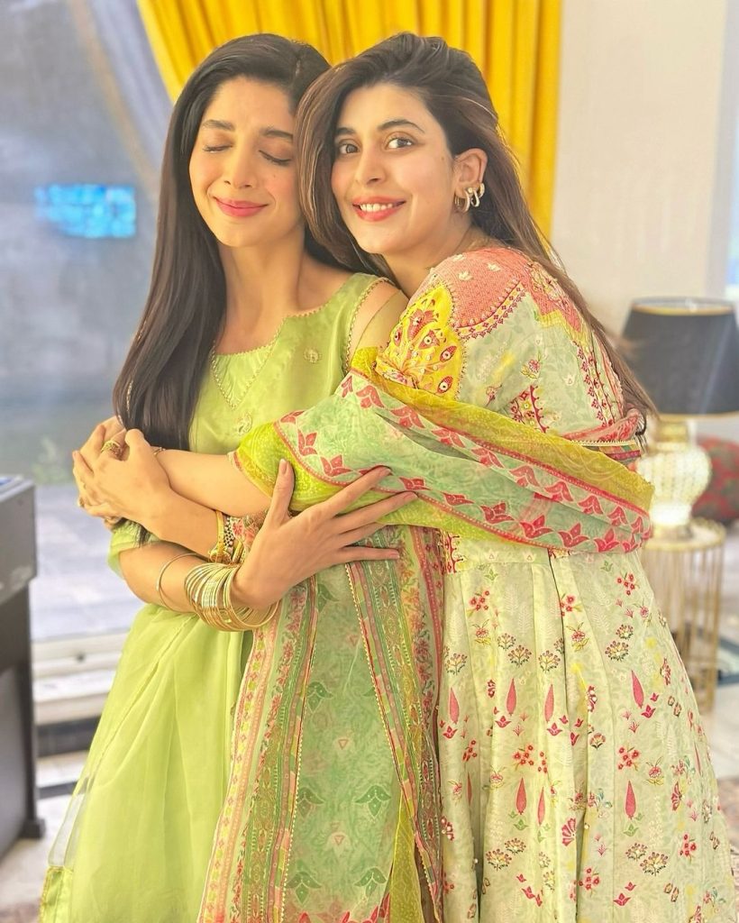 Urwa Hocane and Marwa Hocane New Pictures with Their Partners