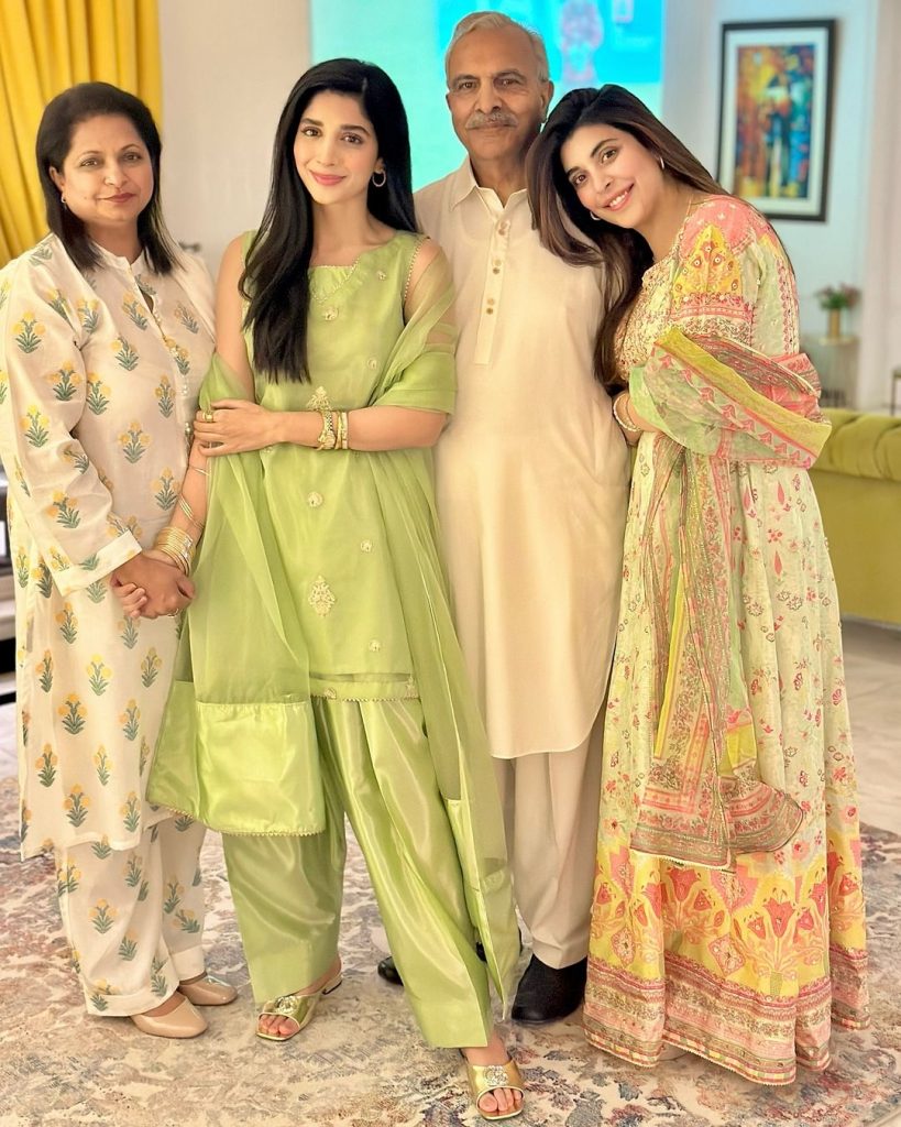 Urwa Hocane and Marwa Hocane New Pictures with Their Partners