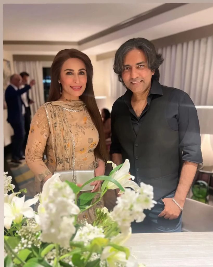 Reema Khan's Adorable New Pictures with Husband & Friends