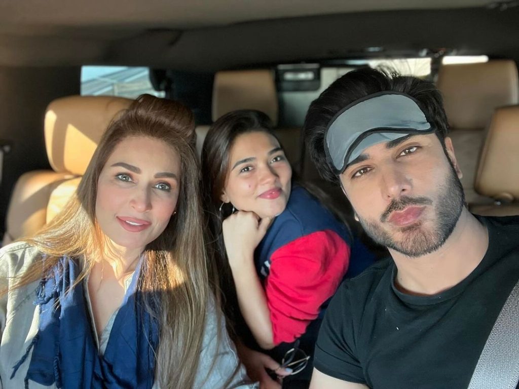 Reema Khan's Adorable New Pictures with Husband & Friends