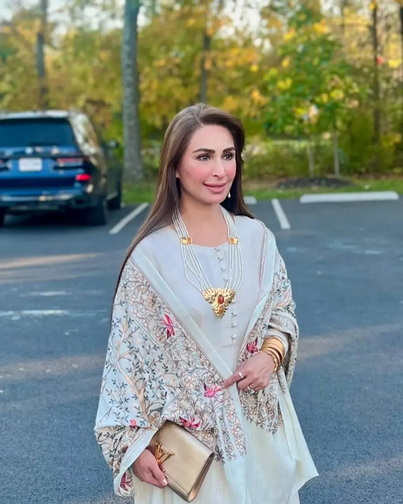 Reema Khan's Display Of Cooking Questioned